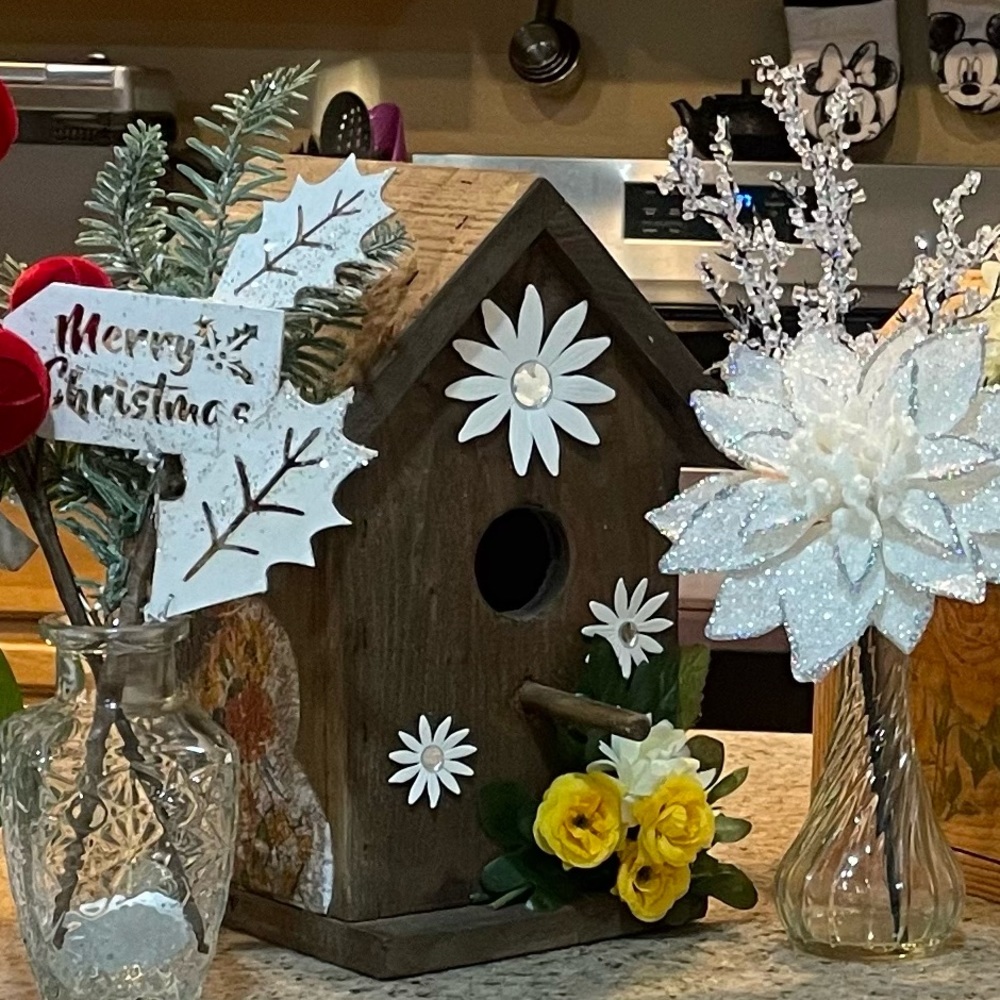 Handmade birdhouse - Picture 3 of 4